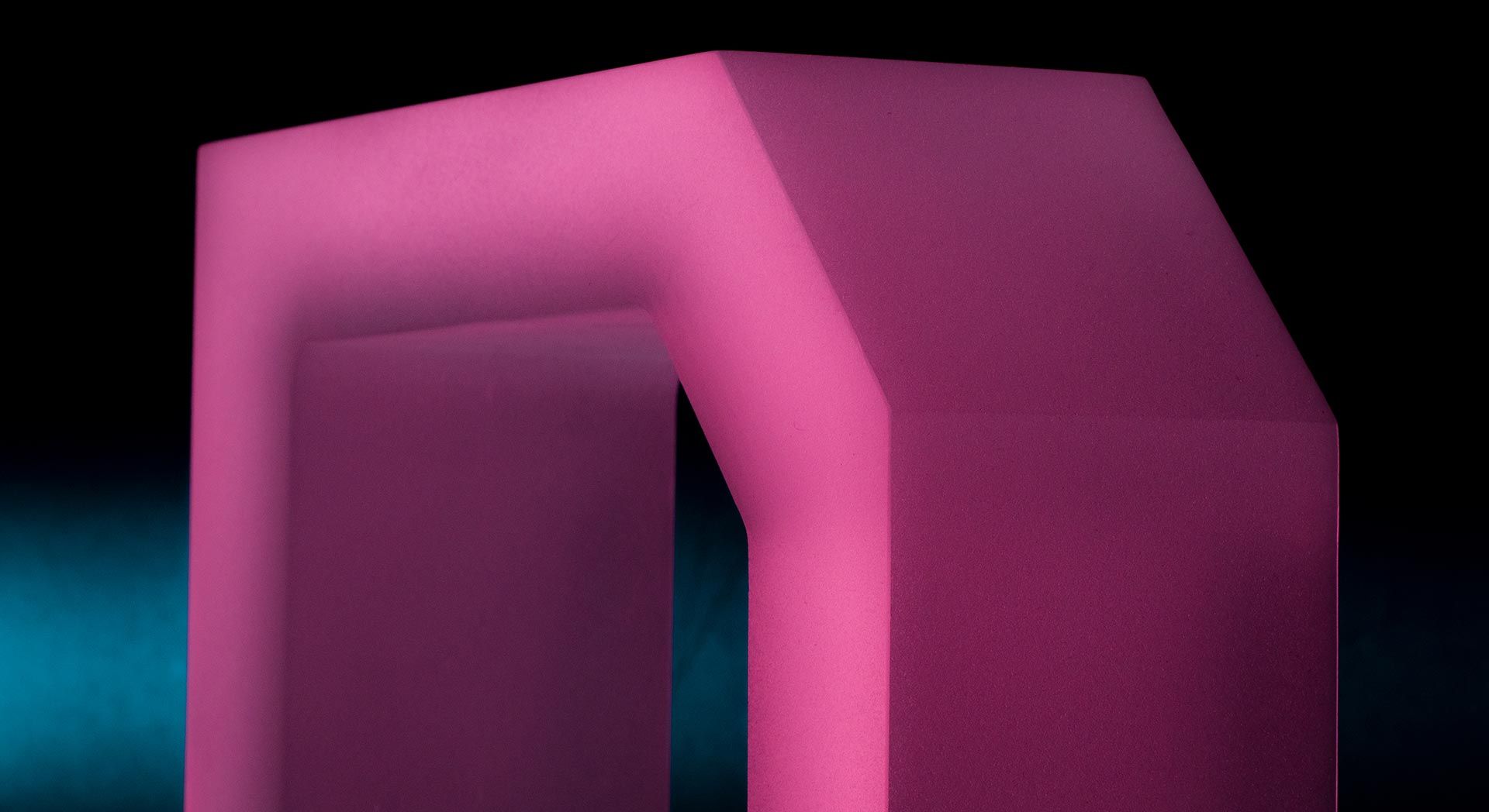 o/PHANTOMFUSE hero background